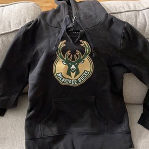 Milwaukee Bucks hoodie